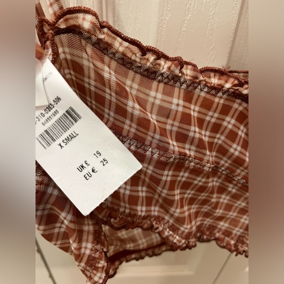 Crop top - Picture 3 of 3